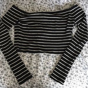 Long sleeve off the shoulder crop top